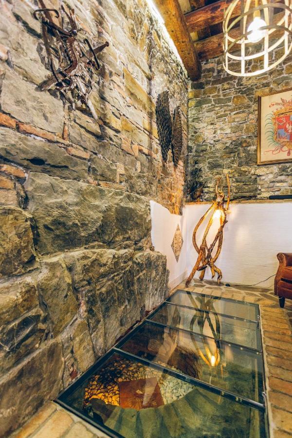 Aquila D'Oro ترييستي المظهر الخارجي الصورة